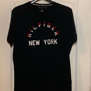 Tommy Hilfiger Navy T-shirt